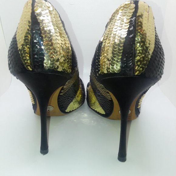 D&G Black and Gold Sequin Pumps - Picture 2 of 8
